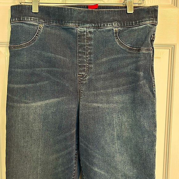 SPANX Medium Wash Raw Hem Cropped Flare Jeans - Picture 4 of 9